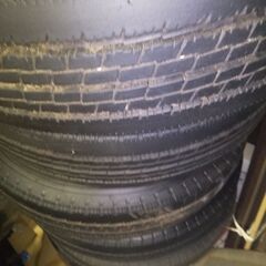 バリ山センター8㎜　TOYO DELVEX M134 185/85R16　111/109L LT 　6本　ダイナ　トラックタイヤ　14年製　夏タイヤ　チューブレスの画像