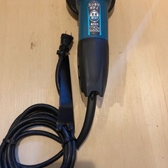 ディスクグラインダー　マキタ　100V