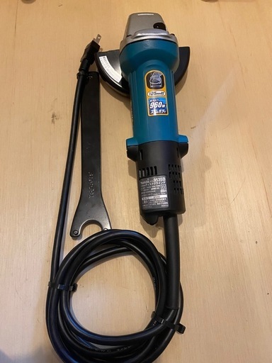 ディスクグラインダー　マキタ　125mm