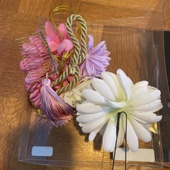 ヘアアクセ　成人式　の画像