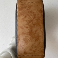 LV モノグラム　CABAS MEZZO　トートバッグの画像