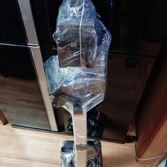アイリスオーヤマ 掃除機 コードレス ハンディ サイクロン スティッククリーナー パワーヘッド 軽量 ハイパワー吸引 アタッチメントセット付 収納スタンド 2WAY SCD-142P-B ブラックの画像