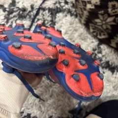 adidasのスパイク　　21センチの画像