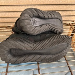 アディダス、シューズの画像