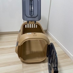 ペットキャリーケースの画像