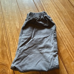 子供服 サイズ１１０  シナぷしゅズボン