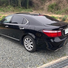 LS600hL 後席セパレート 車検9年6月 ナビ 地デジ Bカメラ サンルーフの画像