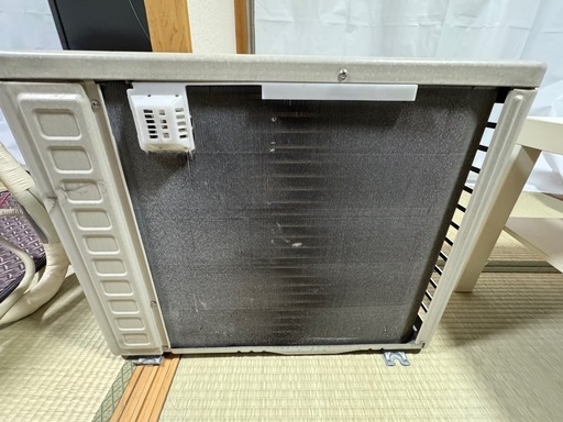 エアコン、室外機