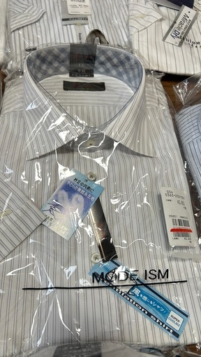 新品　カッターシャツ