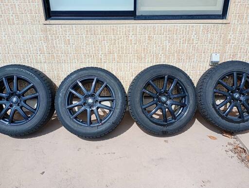 １７インチ　スタッドレスタイヤホイールセット　中古夏タイヤも無料でお付けします