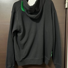 ディースクエアード　パーカーの画像