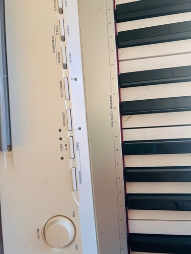 casio  カシオ電子ピアノ px−130 中古