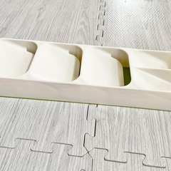 カラトリーケースの画像