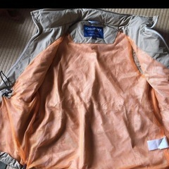 Discovery Expedition ベスト ベージュ 140の画像