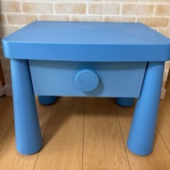 イケア　IKEA 子供用テーブル