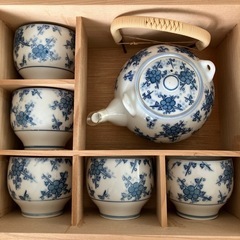 有田焼土瓶茶器／鶴松造
