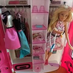 ミスタードーナツ店舗と人形です。中古品まとめての画像
