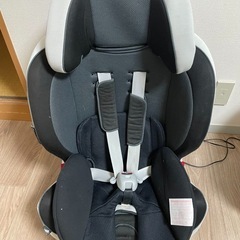 エールべべ　チャイルドシート　角度変更できます