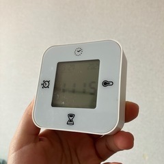 ikeaの小さな目覚まし時計
