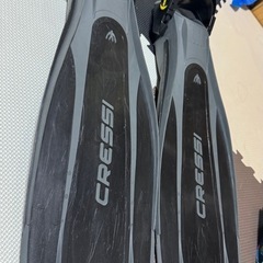 Cressi フィン 約60cm 調整可能 Diving  finsの画像