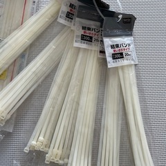 値下げ🉐 結束バンド　700本の画像