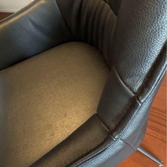 2脚セット　回転ダイニングチェアの画像