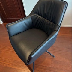 2脚セット　回転ダイニングチェア
