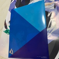 クリアファイルとポスターの画像