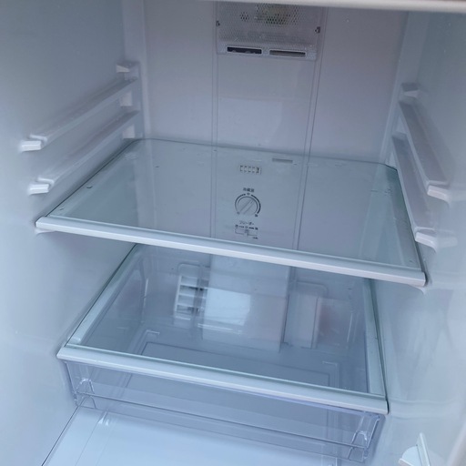 No.641中古冷蔵庫126リットル2022年