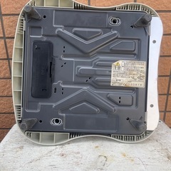 タニタ 基礎代謝チェック付き脂肪計メタボディBM-003
 の画像
