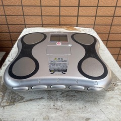 タニタ 基礎代謝チェック付き脂肪計メタボディBM-003
 の画像