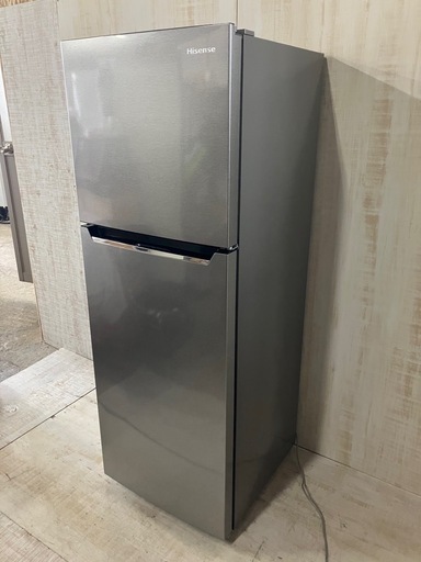 J77⭐️超美品！ Hisense ハイセンス 2020年製 227L  2ドア冷凍冷蔵庫
