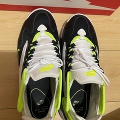 NIKE ZOOM 2Kの画像