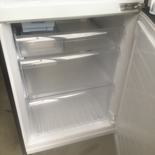 人気のミドルサイズ!!格安配送もご相談ください！AQUA ノンフロン冷凍