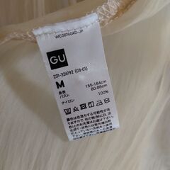 【美品】レディース　シアーシャツ　アイボリー　Mサイズの画像