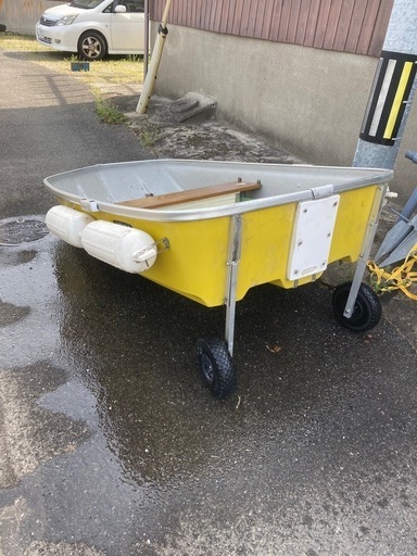 FRP製YAMAHAボート