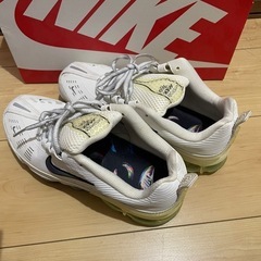 Nike Air VaporMax ホワイト/グリーン/ブルーの画像