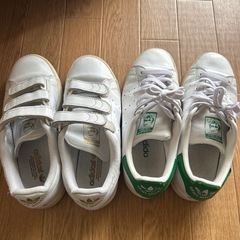 靴　adidasスタンスミス