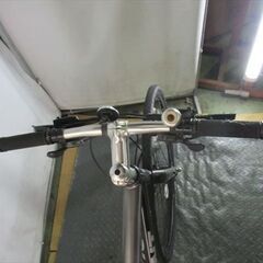 E192★39800円★整備済み クロスバイク中古自転車 ジャイアント　エスケープ【グレー　465ｍｍ　前後油圧ディスク】の画像