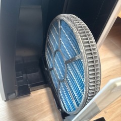 SHARP 加湿空気清浄機 KI-HX75-W 説明書付きの画像