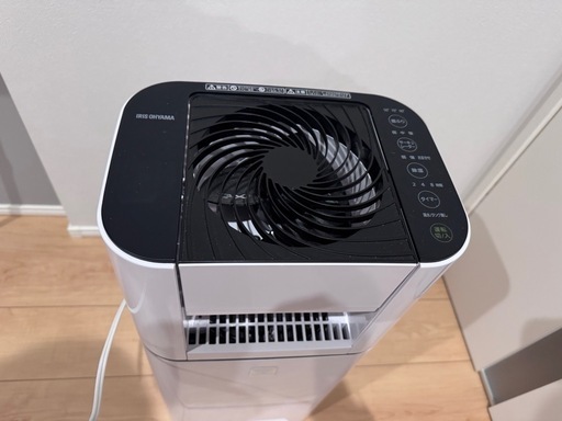【取引予定者決定してます】衣類乾燥除湿機