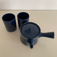 急須と湯呑み２個セット 磁器の画像