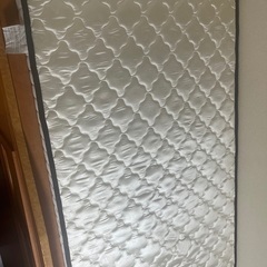 急な引越しのため家具等を譲ります(3点引き取って頂ければ引き取り費用をお支払いします)の画像