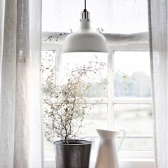 お値下げ🌸ラーナルプ ペンダントランプ, オフホワイト, 23 cmの画像