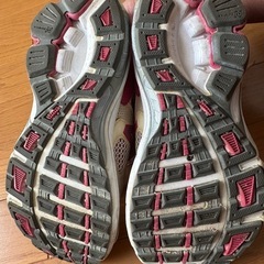 子供靴　ニューバランス　22.0cmの画像