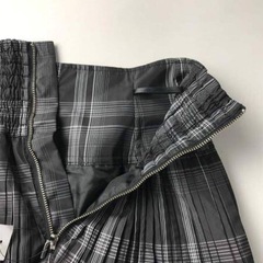 FRAY I.D プリーツタックタフタスカートの画像