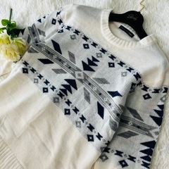 【未使用品】TETE HOMME テットオム ニット セーター 長袖 Mサイズの画像