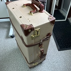 キャリーケース