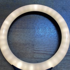 LEDリングライト（クリップ付き）の画像