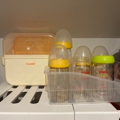 哺乳瓶　　レンジ消毒のセット